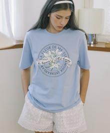 Lily Print T-shirt - Light Blue