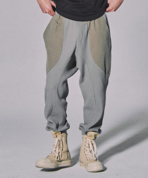Round Panel Jogger Pants [KHAKI]
