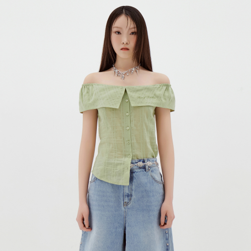 OFF-SHOULDER BLOUSE LIGHT GREEN BQ2WB003