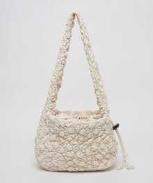 Daisy cross bag(Cream)_OVBAX24118CRR