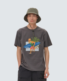 [스노우피크 X 성낙진] 서핑 반팔 티셔츠 Charcoal (S24MMFTS87)