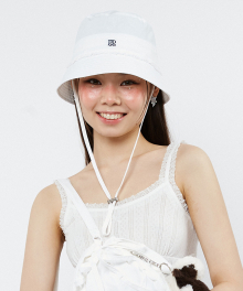 Lace Bucket Hat (white)