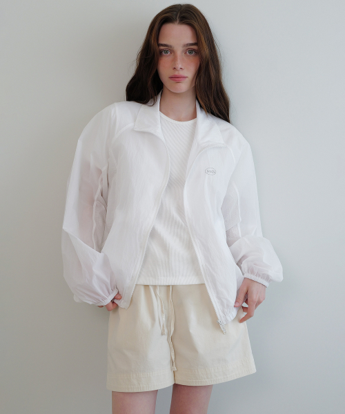 Light wind breaker (white)