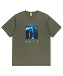 PHOTO TOUR TEE OLIVE(MG2EMMT524D)
