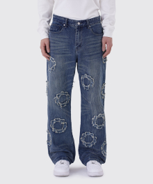 [INSANE GARAGE X SMOKE RISE] EMBROIDERED PATCHES JEANS_FORDHAM BLUE
