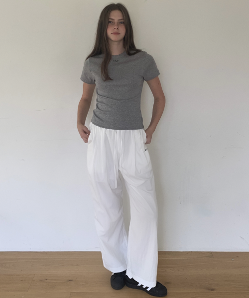 Широкие брюки с лямками White