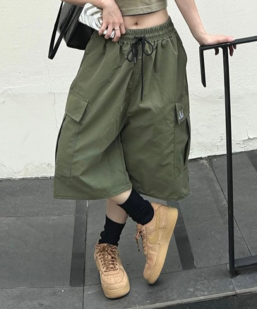 LAUREL BERMUDA POLY HALF PANTS (4 COLOR)