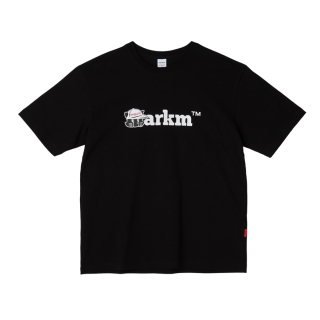 마크엠(MARKM) [MARKMxCORNER PIZZA JOINT] ROUND LOGO HALF T-SHIRTS-BLACK 상품 이미지