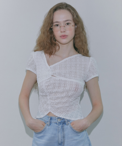 LACE DRAPE TOP (IVORY)