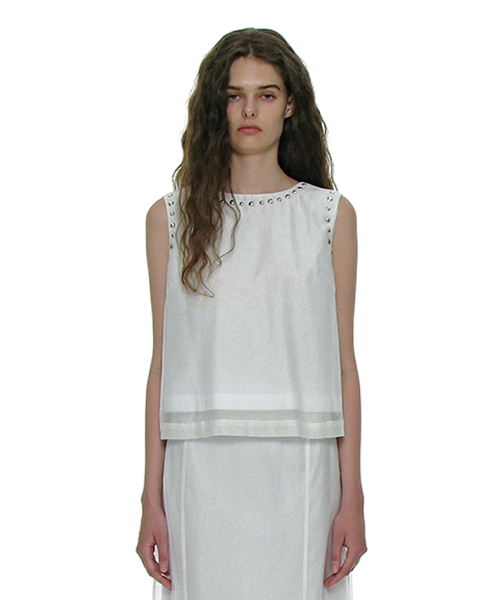 Блузка с открытой спиной и шипами White
