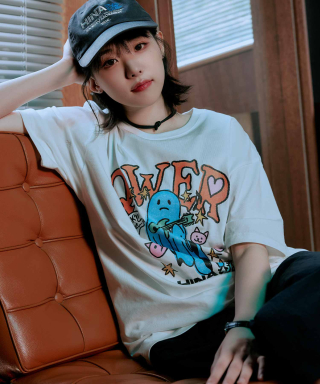 QWER의 히나가 탄생시킨 서머 치트키 아이템