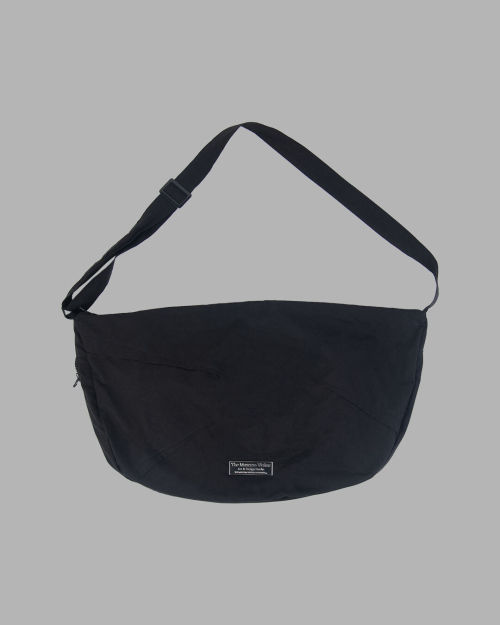 [THE MUSEUM VISITOR]★韓国人気★CHECK ZIPPER CROSS BAG THE MUSEUM VISITOR☆韓国☆人気☆CHECK ZIPPER CROSS BAG