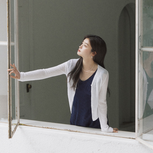Cool basic summer knit cardigan - white