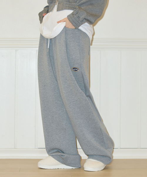 (UX)ONE TUCK WIDE SWEAT PANTS GREY