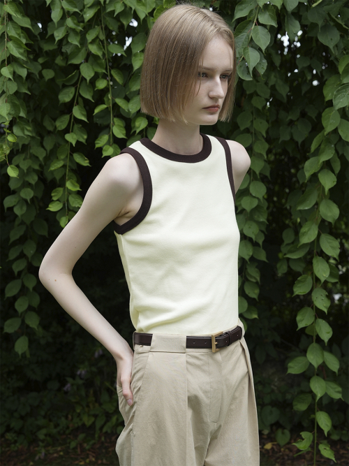 MUA COTTON SLEEVELESS TOP (CHOUCREAM)