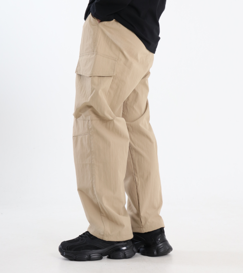 버튼서울() 포켓 카고 나일론 드로스트링 밴딩 팬츠 (베이지) 상품 이미지