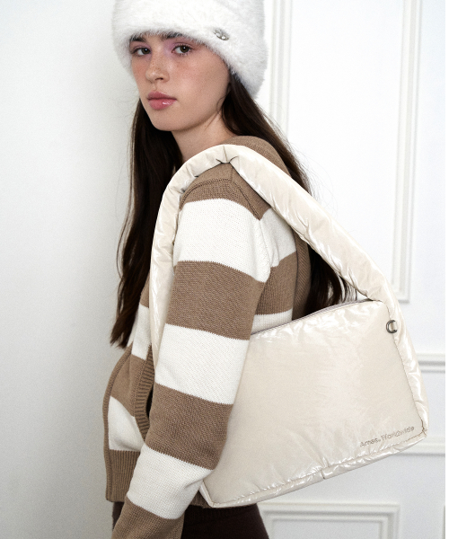 아메스 월드와이드(AMES-WORLDWIDE) PADDED SHOULDER BAG BEIGE