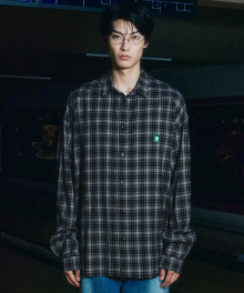 JULY overfit checkered shirt [black]