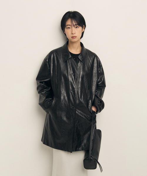 LEATHER HALF COAT [BLACK]