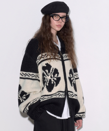 Flower Cowichan Cardigan - Black