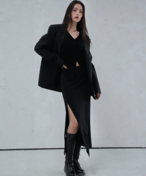 La Oblique Slit Long Skirt BLACK