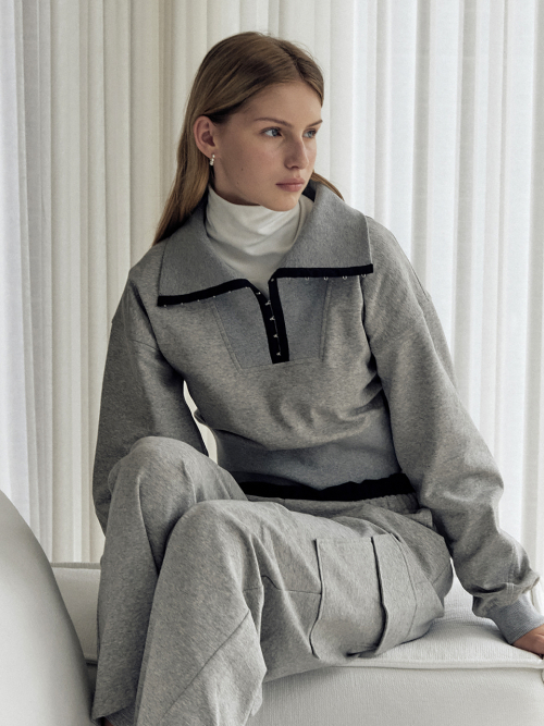 Wide collar crop sweatshirts (2color)