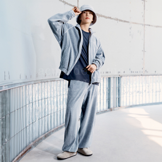 아크메드라비(ACME DE LA VIE) BASIC LOGO VELOUR SET UP PANTS 상품 이미지