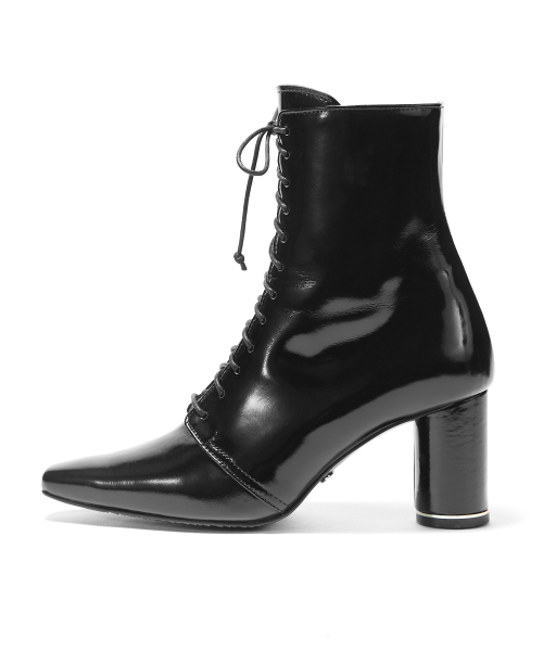 Glossy Lace-Up Boots [Black]