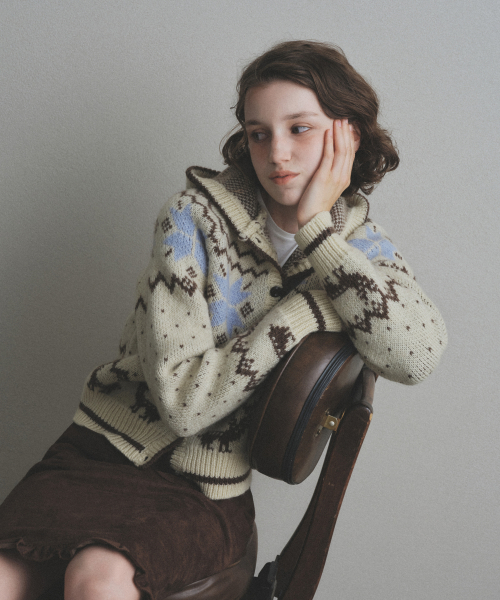 MUSINSA | ORO Nordic Snow Flower Hoodie_Butter