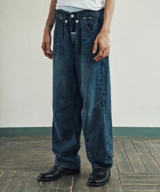 더바이닐하우스(THEVINYLHOUSE) CURVED DENIM PANTS BLUE 상품 이미지