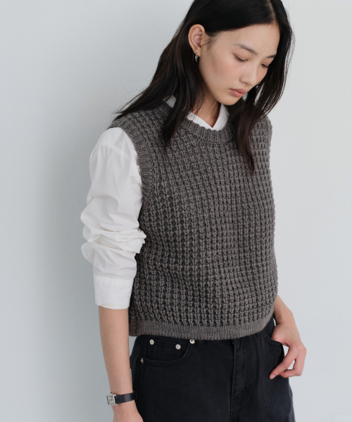 Waffle wool knit vest