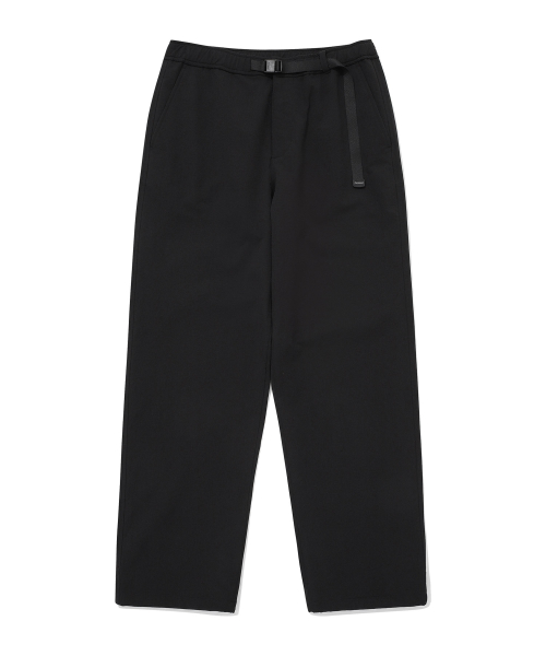 Черные брюки regular fit на флисе
