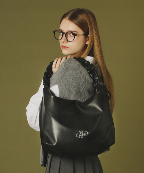 마스마룰즈() Leather 2way shirring hobo bag _ Black 상품 이미지
