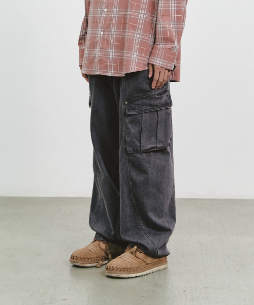 CURVED CARGO CUTTING LINE PANTS