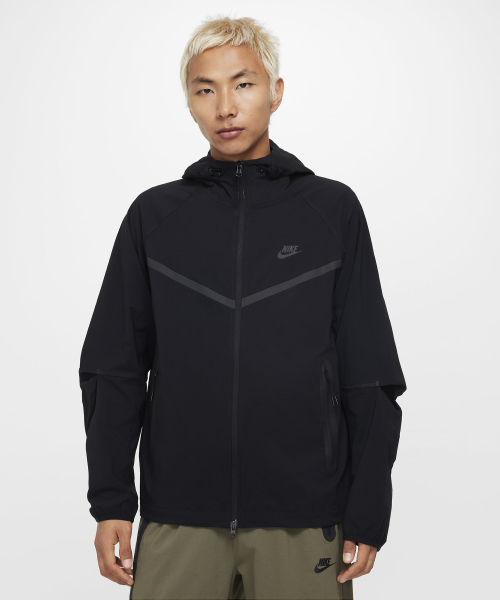 Ветровка на молнии Tech Woven Windrunner M - Black / HM7152-010