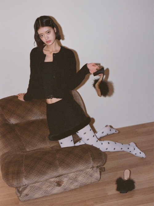 BURNING FUR SKIRT (BLACK)