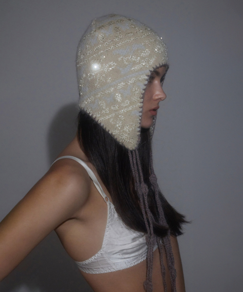 完売 SCULPTOR Sequin Nordic Earflap Beanie 스컬프터(SCULPTOR) Sequin Nordic Earflap Beanie Milk Tea - 사이즈