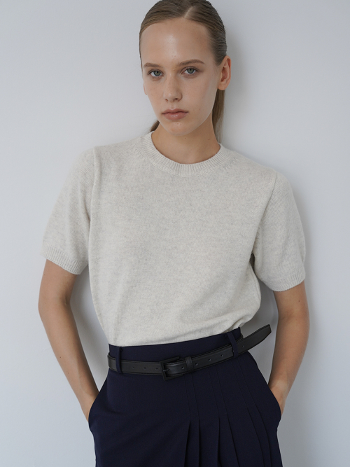 YURI CASHMERE шерсть HALF SLEEVE KNIT (OYSTER)