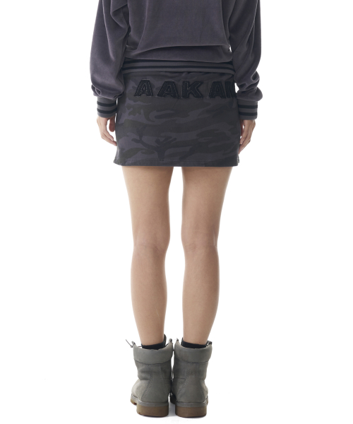 Camouflage Logo Sweat Skirt (Black)