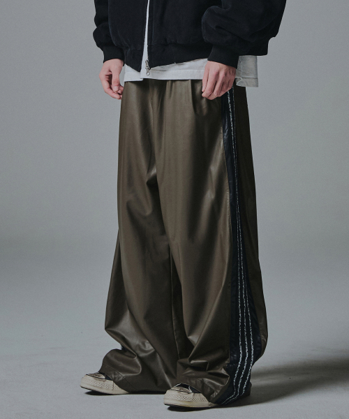 Vegan Leather Thorns Side Line брюки - Khaki