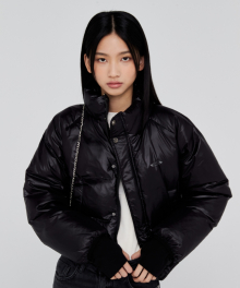 W Logo Short Down Jacket - Black