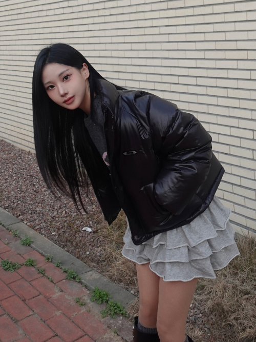 오프닝프로젝트(OPENING PROJECT) W Logo Short Down Jacket