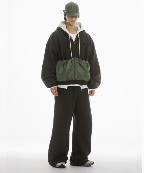 (SETUP) POCKET HOODED ZIPUP + LEATHER BELT WIDE PANTS- KHAKI