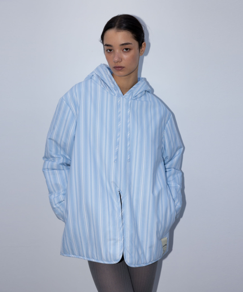 LAZY QUILTED TOP - ruddy blue