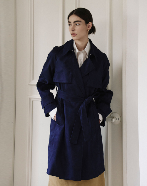 тёмно-синий SUEDE HALF TRENCH NAVY