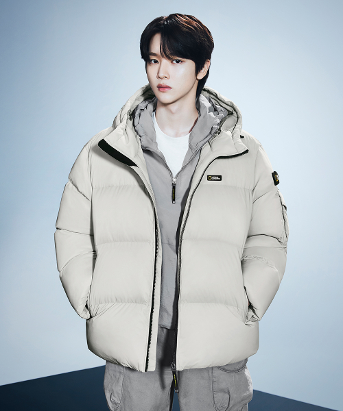 내셔널지오그래픽() N244UDW820 골든몰 숏기장 구스 후디 다운 점퍼 AGATE GREY 상품 이미지
