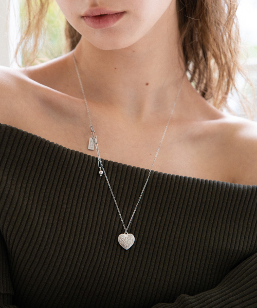 MUKTANK X JUUNNGLE NANAX Caramel Heart Long Necklace