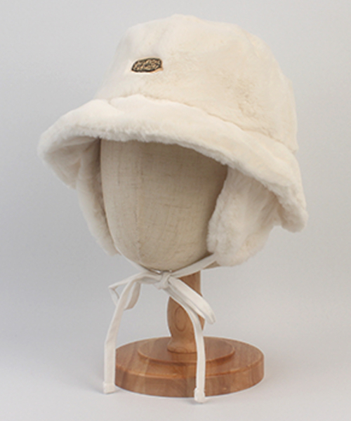 Sweet Fur Ivory Earflap Bucket Hat 귀달이모자