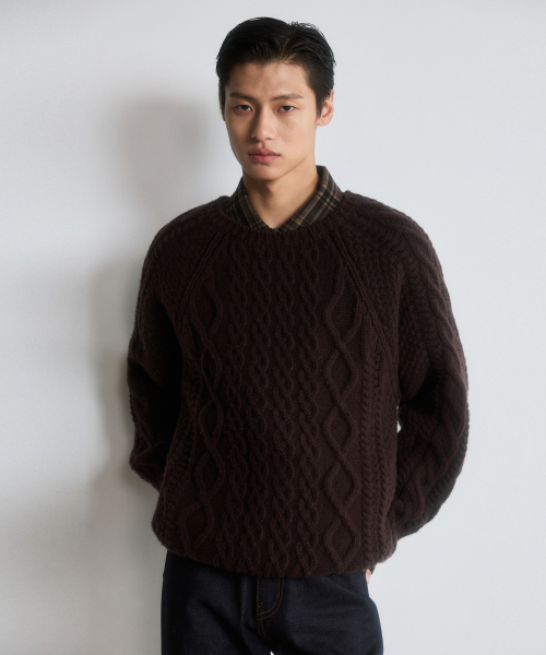 Коричневый кабельный свитер из шерсти fine wool