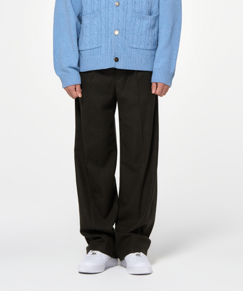 ONETUCK WIDE FLAT TROUSERS_KHAKI